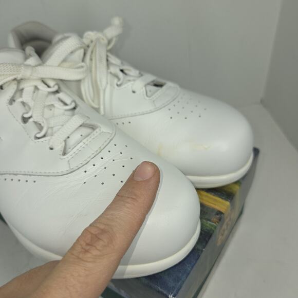 Vtg SAS Shoes Womens 6.5 Free Time White Comfort Walking Made In USA Walking - Picture 15 of 16